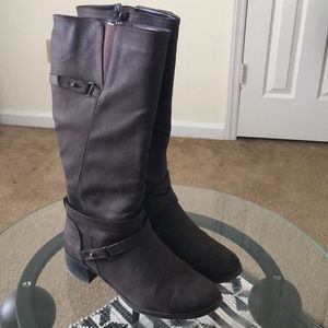 Long dark brown boots